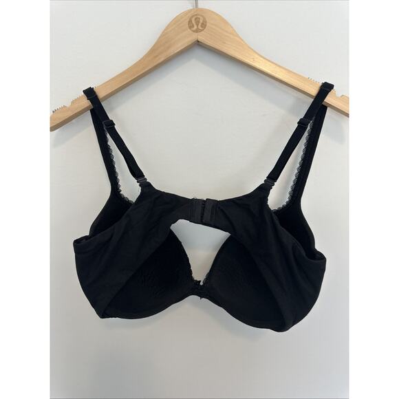 Victoria’s Secret Body by Victoria Perfect Shape Push Up Bra Black 36D Solid - Picture 4 of 5